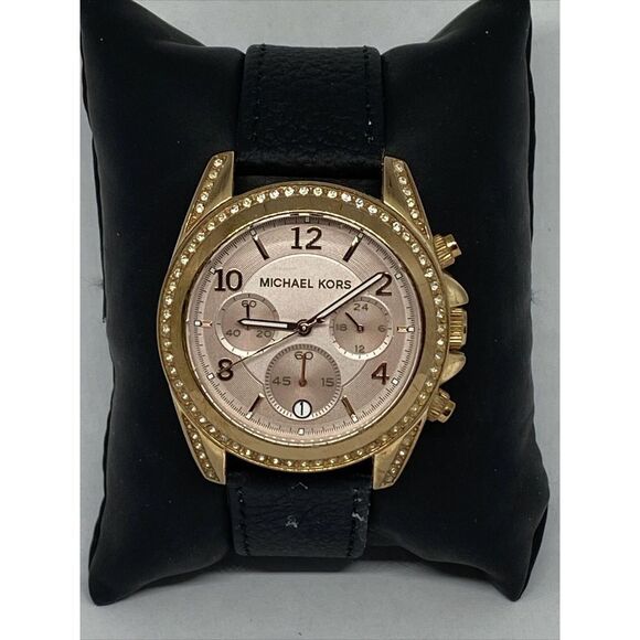 Michael Kors MK5943 Women's Black Leather Analog Dial Quartz Wrist Watch HK994 - Picture 1 of 12